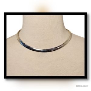 Silver Tone Gas Pipe Collar Choker